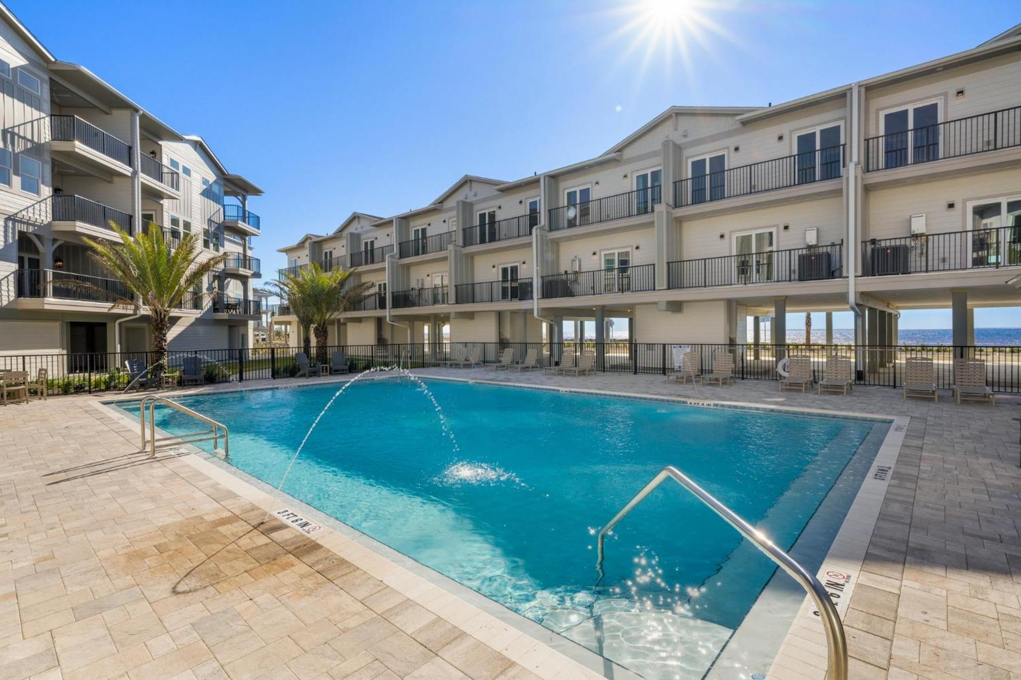 The Ricks Carlton By Pristine Properties Vacation Rentals Mexico Beach Eksteriør billede